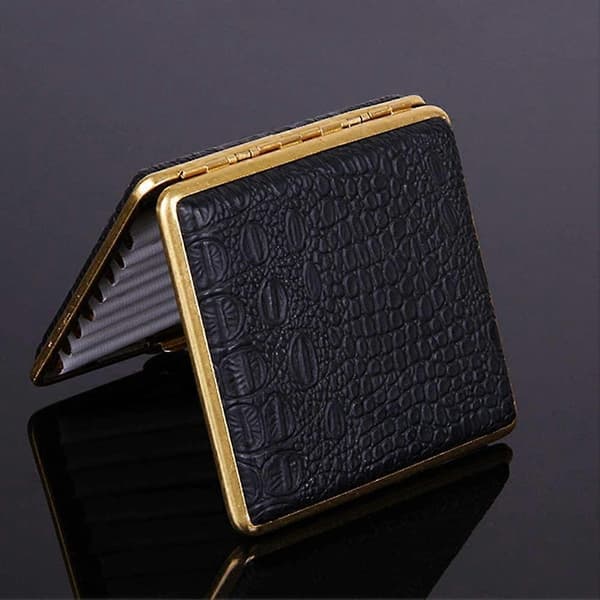 Cigarette case in leather, ultra-thin, portable, advanced anti-pressure cigarette box for men, holds 20 cigarettes