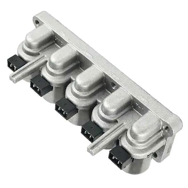 OEM 46313-23000 Transmissionssolenoidventilmontering til Hyundai Kia KM/Modern D82420D A4CF1 A4CF2 Biltilbehør Silver