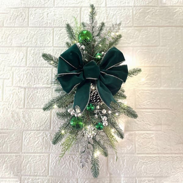 Julekrans Julepynt med bær Julepynt Julekrans med LED-lys Blue 45cm