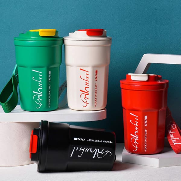 Kaffemugg Biltermosmugg Läckagesäker Resetermosmugg för Vatten Kaffe Termo 400ML Dubbel Rostfritt Stål Red