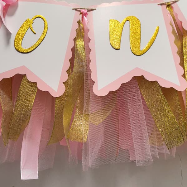 Højstolsbanner - Pynt til pigers 1-års fødselsdag, forårstema højstolsbanner