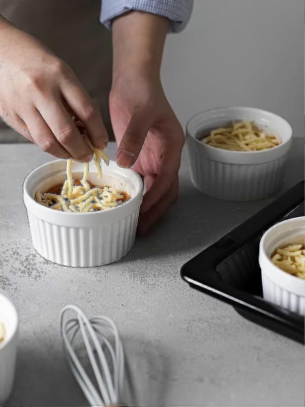 Creme Brulee Ramekins Set om 6, Porslin Souffléformar för Bakning & Desserter 2cm