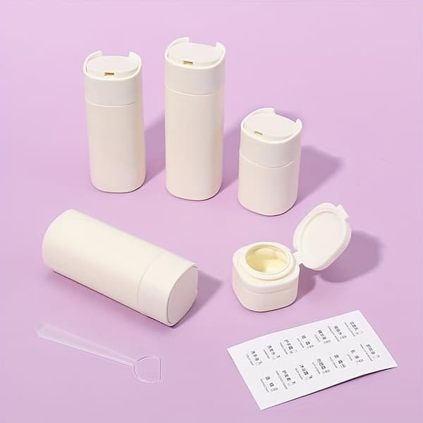 Set med 5 krämflaskor - Researtiklar, beige, modern