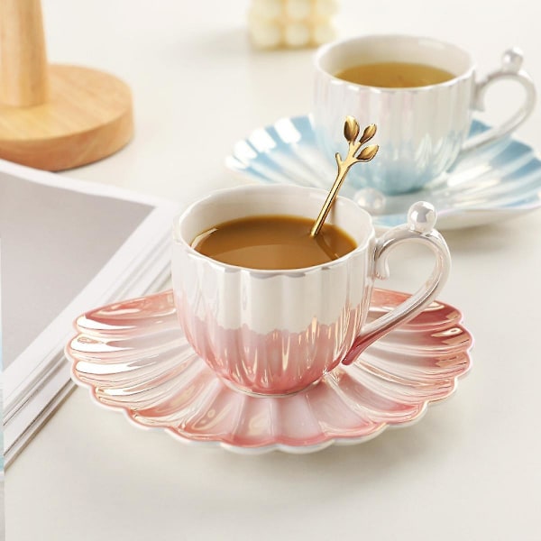 SSRGV Keramisk Moln Mugg Söt Kopp med Underlägg 207ml Söt Keramisk Kaffemugg med Fat Set för Kontor Hem Kaffe Te Latte Mjölk, Rosa