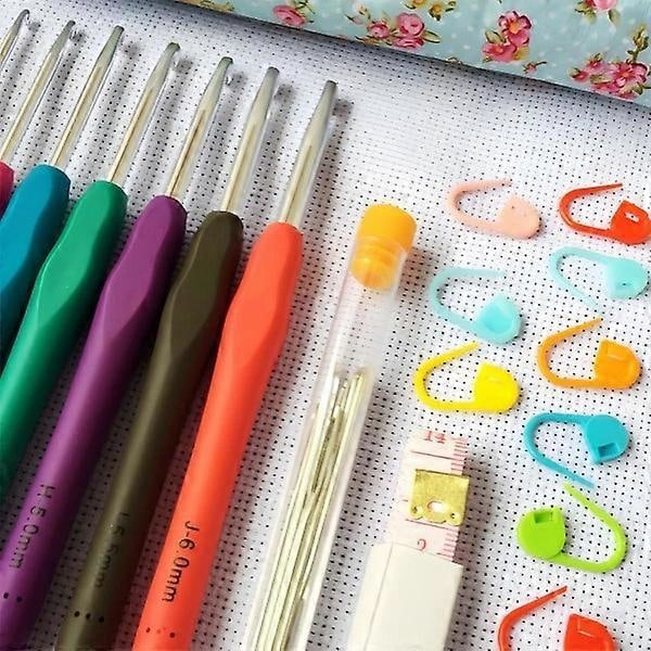 24-delars kit med virknålar, markörer, måttband - Stickningskit multicolor