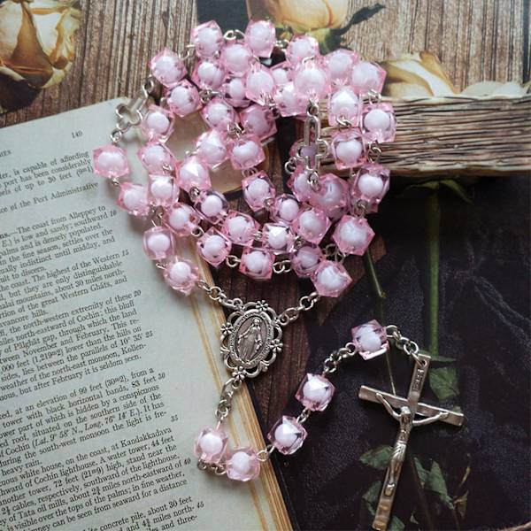 Rosa firkantet kjede for korsrosary hellig kirke hjem soverom dekorasjon
