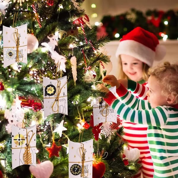 Påfyllningsbar adventskalender, 24 adventspresentförpackningar, DIY-julpresentförpackningar, julkuddar för att pyssla och dekorera