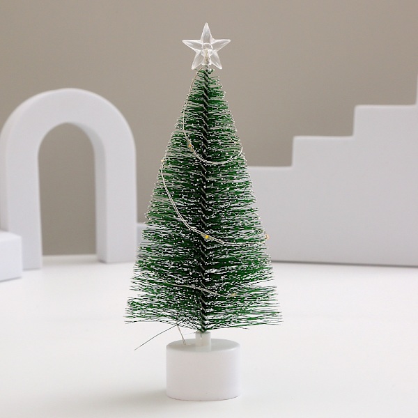 Mordely 2st med lätta julprydnader julgran jul