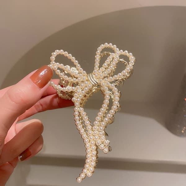 Mordely Pearl Hair Claw Hårklämmor