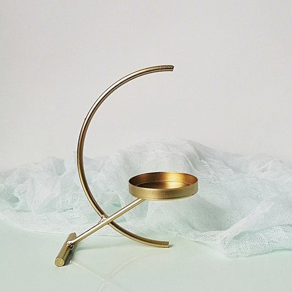 Mordely Candle Holder Retro Romantic Wrought Iron Semicircle Moon Candlestick Dining Table Ornament For Party