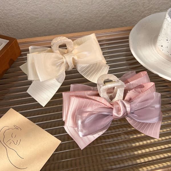 Mordely Hårklämma Bow Grab Clip BEIGE beige