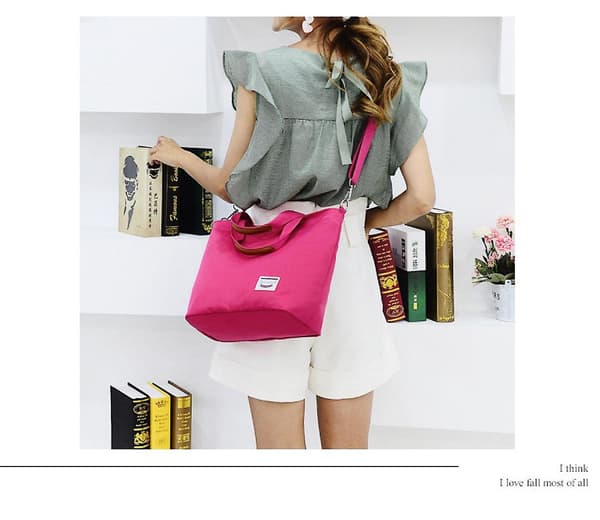 2023 Women Casual Large Capacity Versatile Messenger Solid Color Canvas Simple Retro Shoulder Bag (bright Red)