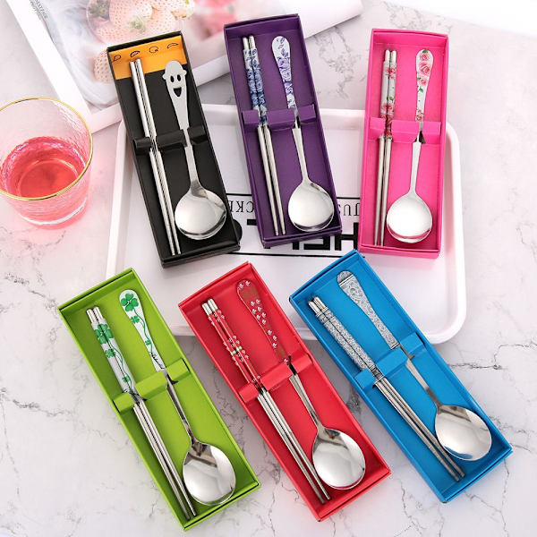 Mordely kpl/ set Lusikka Chopsticks Ruokailuvälinesetti Set 2
