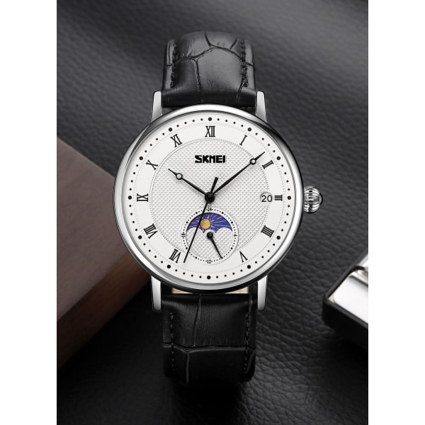 Men's Waterproof Quartz Movement Watch With Date White And Black