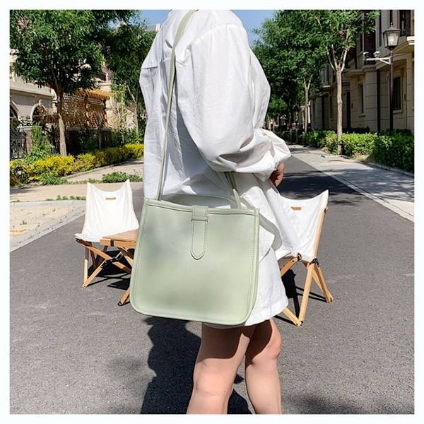 Axelväska Underarmsväska KHAKI Khaki