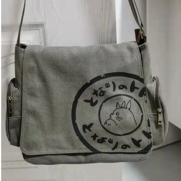 Mordely My Neighbour Totoro Canvas Messenger Bag Cartoon Student Book Messenger Bag med flera fickor Army Green