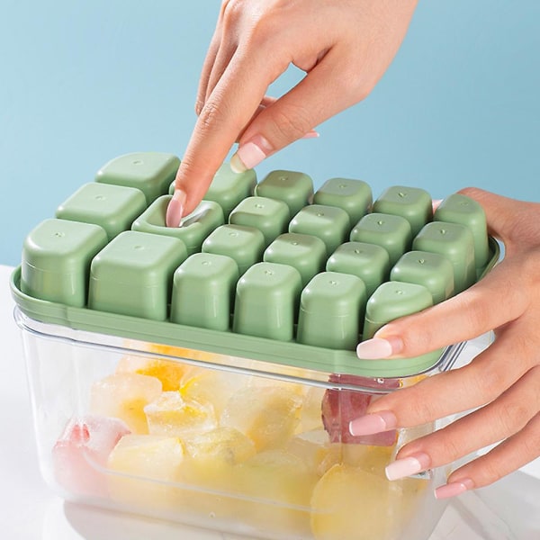 2023 Ice Cube Tray With Lid, Easy To Release, Stackable Durable Ice Cube Tray With Lid And Ice Storage Box