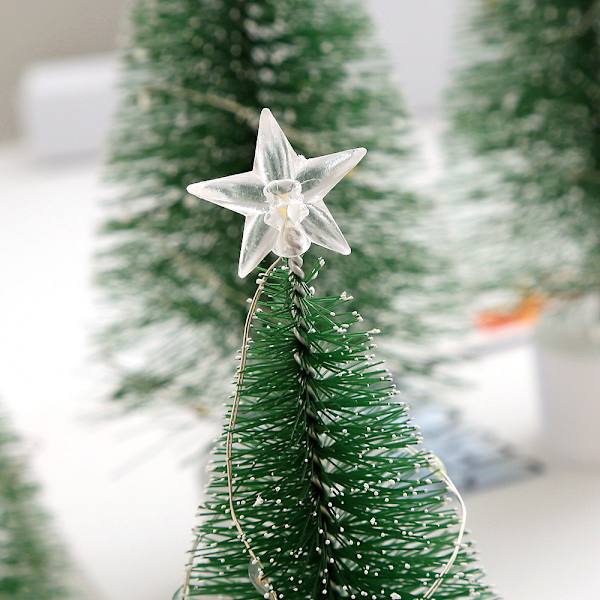 Mordely 2st med lätta julprydnader julgran jul