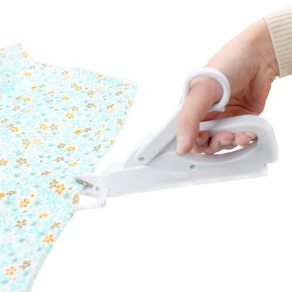 Handy Durable Multifunctional Mini Electric Scissors Cloth Cutting Sewing Tools Sewing Arts