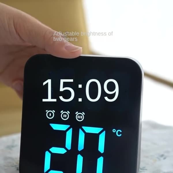 Mordely Väggklocka med tre väckare Röststyrning Digital väckarklocka BLÅ Blue