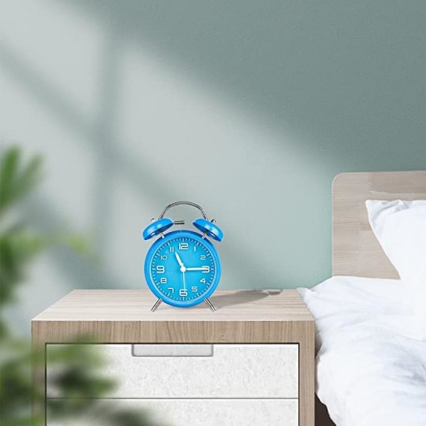 Mordely Dual Clock Alarm Clock With Backlight, Battery Powered (excluding Battery), Suitable For Heavy Sleepers - Blue