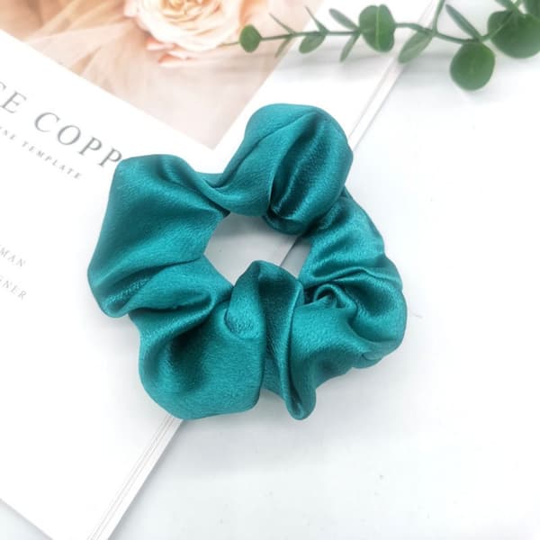 Satin Silk Hair Tie Elastiska Scrunchies PEACOCK BLUE peacock blue