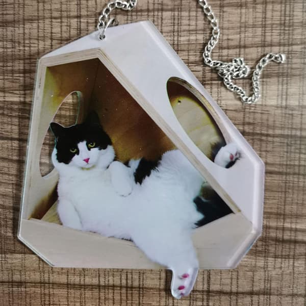 Car Pendant Kitty On The Couch Pattern Multifunctional Acrylic Window Wall Background Hanging Ornaments For Vehicles