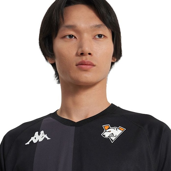 Virtus.pro Kappa -paita 2024/2025 musta, koko XL Svart XL