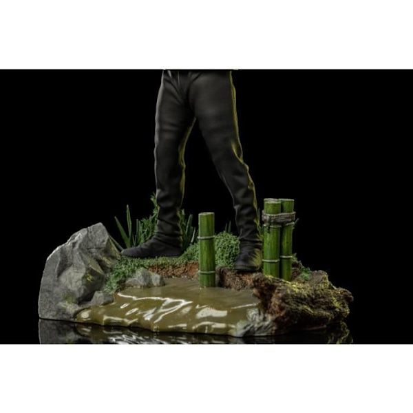Statue - Iron Studios - Luke Skywalker og Grogu - 1/10 - Plast - Harpiks - Indendørs