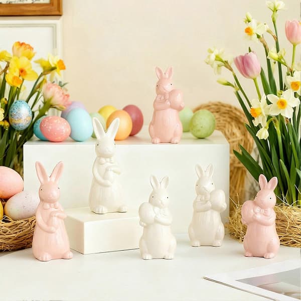 Keramisk påskeharestatue - Sløyfehare som holder eggdekor White B