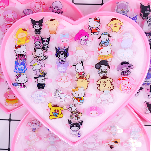 Piirretty Sanrio Kuromi lasten sormus Melody Cinnamon koiran sormus tytön lelusormus sekoitettu laatikko (36 veljen laatikko) Sanrio
