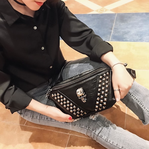 Bumbag for damer, svart skinnveske for kvinner med hodeskalle-design, mageveske for menn og kvinner, fasjonabel midjeveske