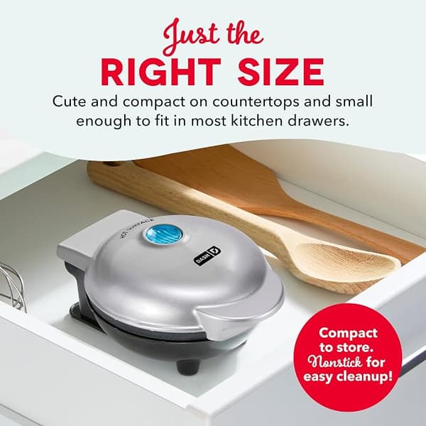 Mini Waffle Maker, Compact Non-Stick Breakfast Sandwich Maker for Waffles, Pancakes, Hash Browns and Quick Snacks, 220V sliver