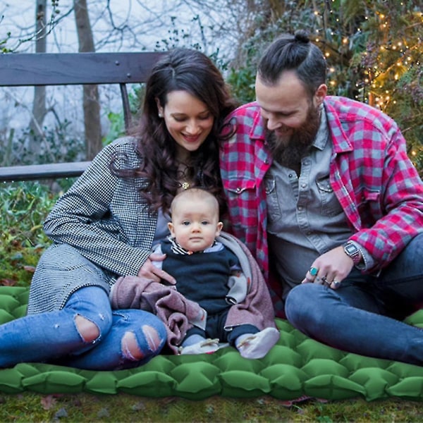 Ultralätt sovsäck med inbyggd kudde, uppblåsbar campingmadrass kompatibel med backpacking, resor och vandring, kompakt och bärbar camping green