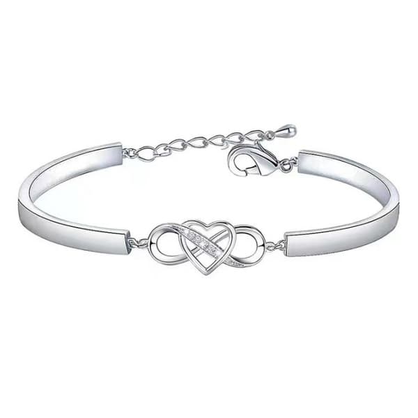 Svigerdattergave Armbånd: Infinity Love Heart Armbånd til D