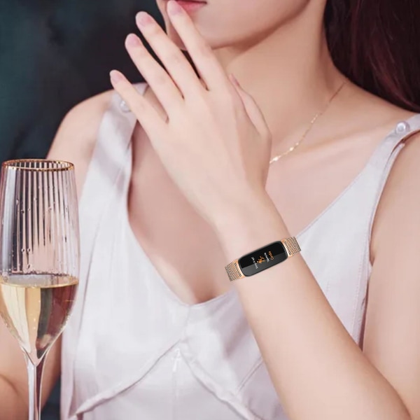 Til Fitbit Inspire 3 rustfrit stål Milanese erstatningsrem Justerbar urrem med spænde - guld Rose Gold