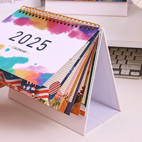 2025 Skrivebords Kalender, Vego Skrivebords Kalender fra Nu til December 2025, Lille Skrivebords Kalender med Månedstema Design, Stående Foldbar Skrivebords Kalender style2