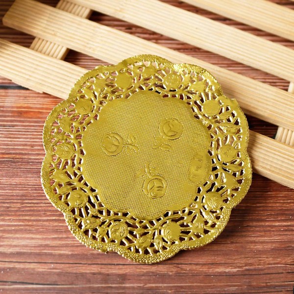 50pcs/set 3.5 Inch Hollow Floral Embossed Round Lace Paper Doilies Wedding Party Diy Tableware Metallic Gold Placemat Decoration Crafts