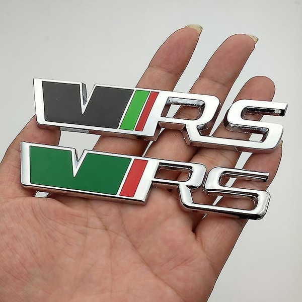 3D RS-logotyp VRS-emblem Namnskylt Bilskylt Fram Grill Bagagelucka Emblem För Skoda Fabia Kodiaq Superb Octavia 2 3 A5 A7 RS VRS Tillbehör