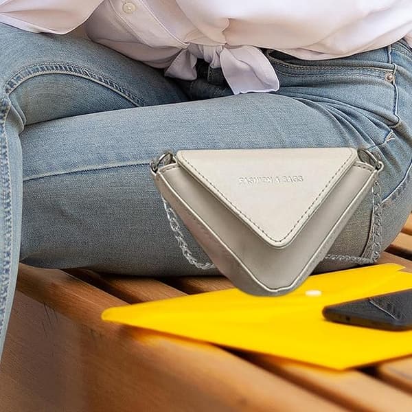 Triangulär remväska, axelväska, dam midjeväska liten axelväska kedjebröstväskor axelväska för kvinnor