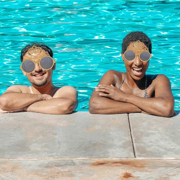 Brudefest Brille til bryllup 1 par gyldne plastikbriller