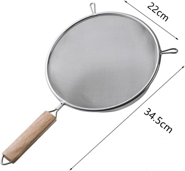 Sil med trehåndtak, rustfritt stål, 22 cm diameter.