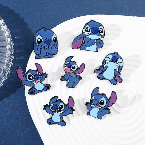 7st Tecknad Lilo & Stitch Broschnålar Märketål För ryggsäckar Kläder Jackor Hattar Dekoration Presenter 7Pcs