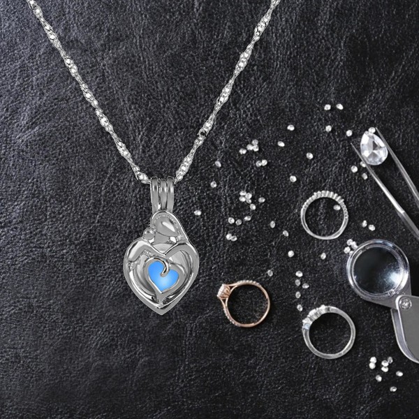 Lysande halsband Hudvänlig rostsäker legering Hjärtformade smycken Halsbandsdekor för kvinnor Bluegreen