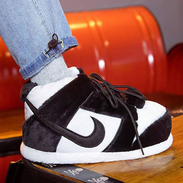 Sjove Slippers Sportsko, Ultra Komfortable og Hyggelige Hjemmesko, Indendørs Sportsko, Plys Indendørs Unisex Slippers Black
