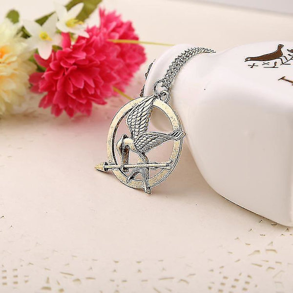 Nälkäpeli Mockingjay -kaulakoru 3 kpl-