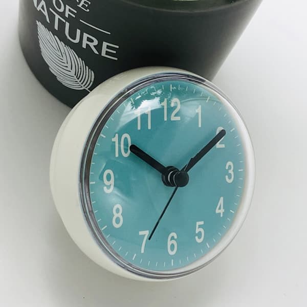 Mini Suction Cup Wall Clock Bathroom Anti-Fog Waterproof Clock