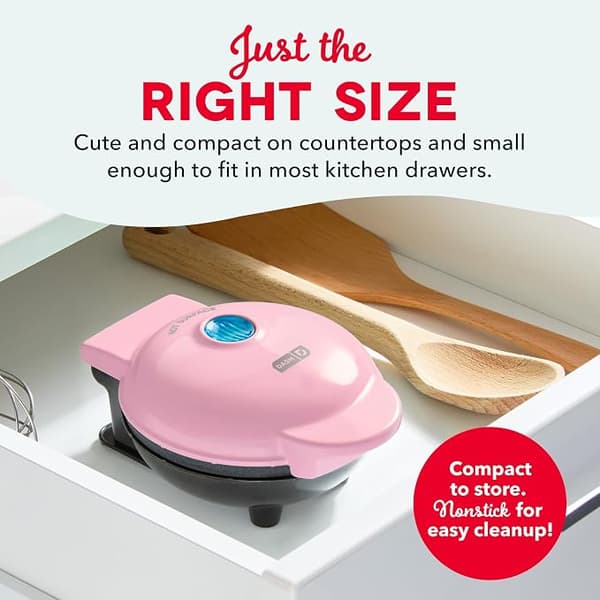 Mini Waffle Maker, Compact Non-Stick Breakfast Sandwich Maker for Waffles, Pancakes, Hash Browns and Quick Snacks, 220V pink
