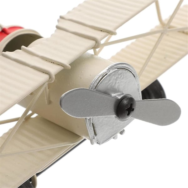 Flymodel Ornament Metal Figur Fly Fly Legetøj Træ Plane Model Kits til voksne Fly Topper Udendørs White