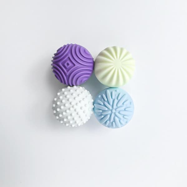 Sensorisk magnetisk ball i silikon Ny merkelig elastisk magnetisk sensorisk leke Dekompresjonsmagnetisk sensorisk ball 2 sett Medium macaron color scheme